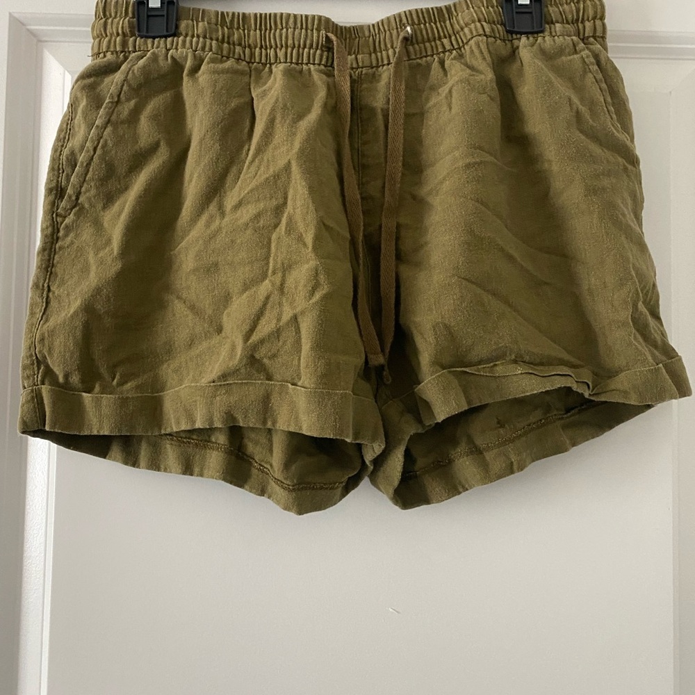 Old Navy Olive Green Women's Shorts
